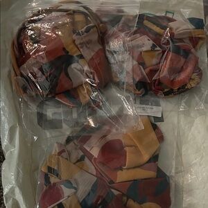 Multicolor Patterned Bikini Set